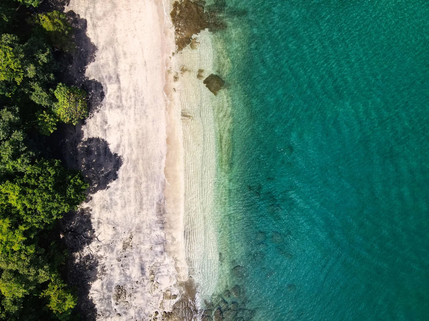 Playa Hermosa, Guanacaste, photographed by Chalo Garcia